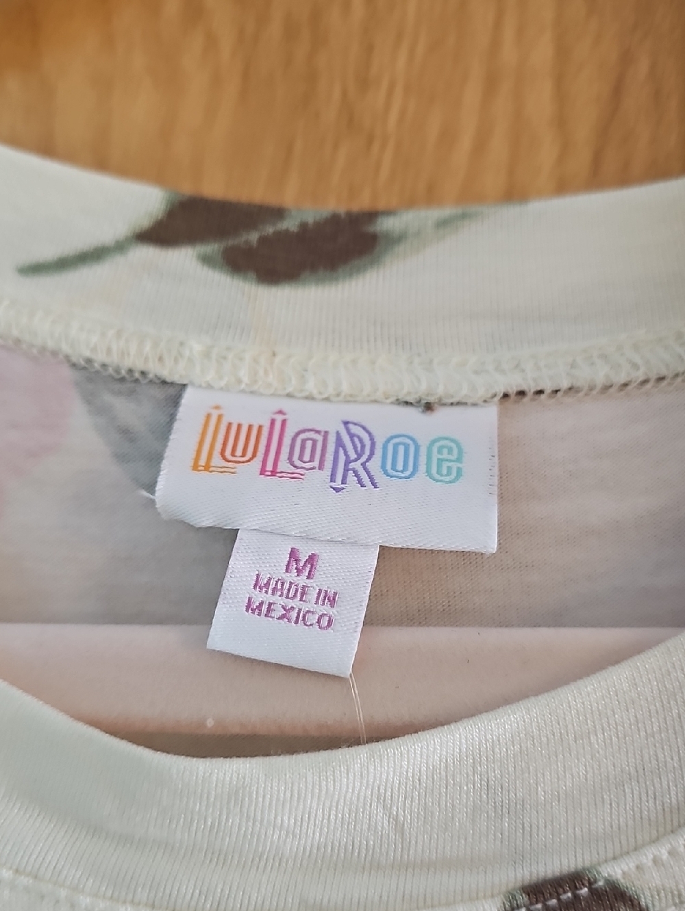 LuLaRoe Cream Tunic with Pink Rose Print - Picture 3 of 4